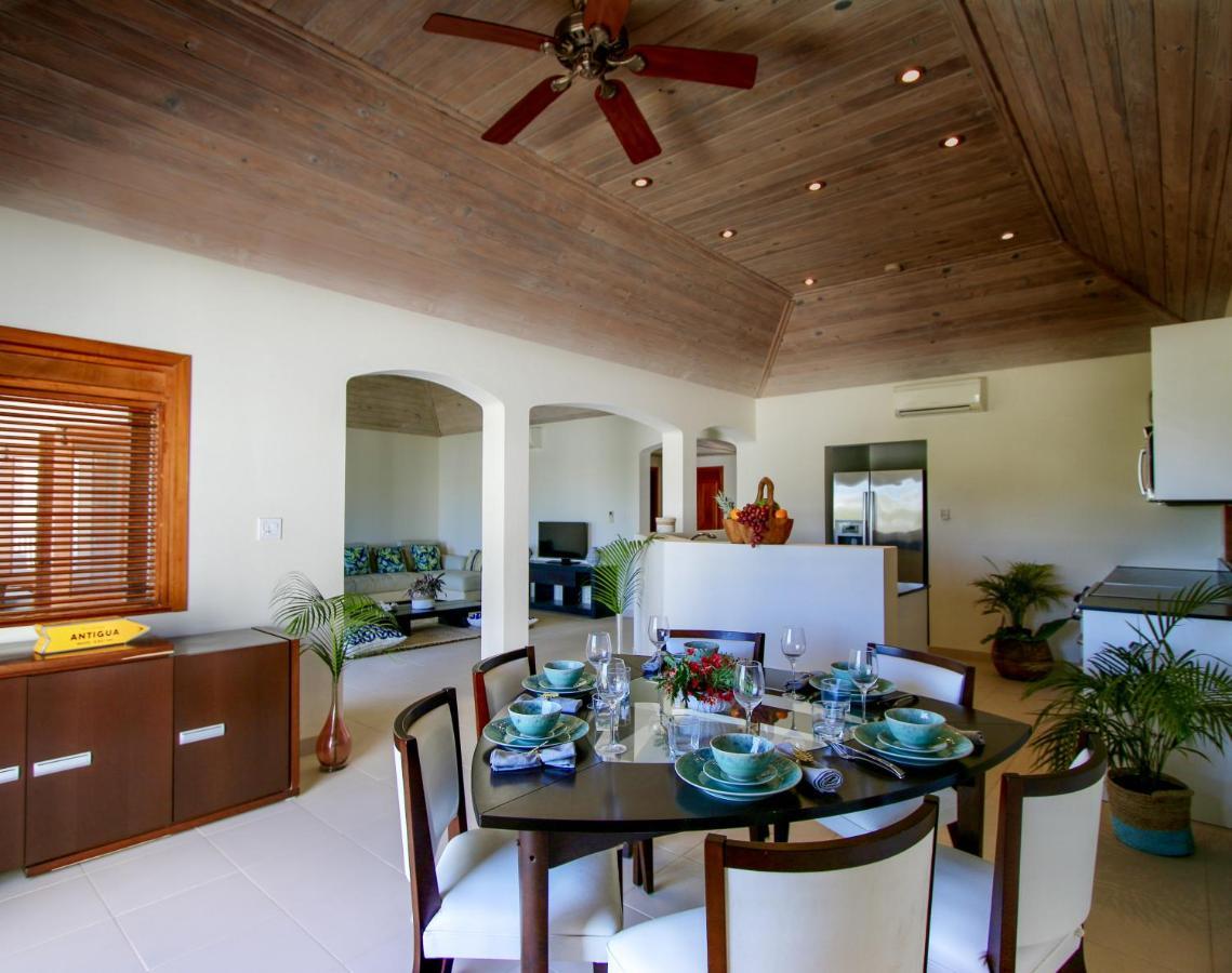 The Hideaway At Hughes Point Hotel Freetown Village Esterno foto